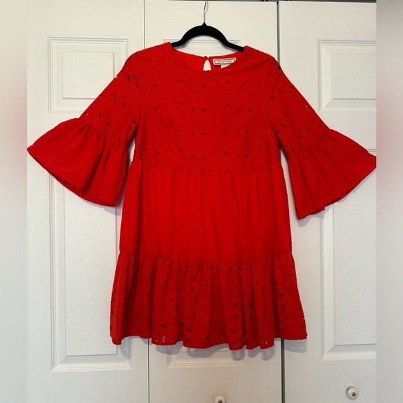 Flying tomato Small Red short tiered ruffle bell sleeve crocheted mini dress - Picture 8 of 11